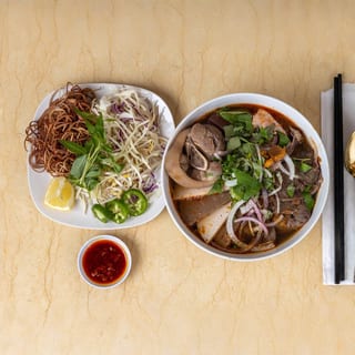 Bun Bo Hue