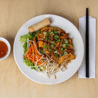 Chargrilled Pork Vermicelli (Bun Thit Nuong)